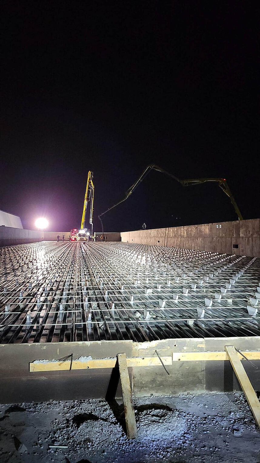 Pumping on concrete air floor for potato or onion shed