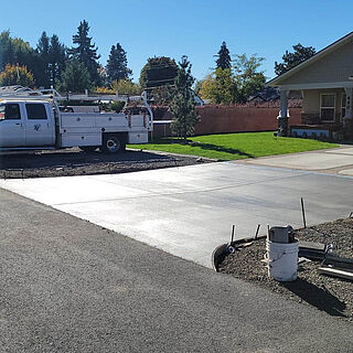 Removed and replaced residential concrete driveway